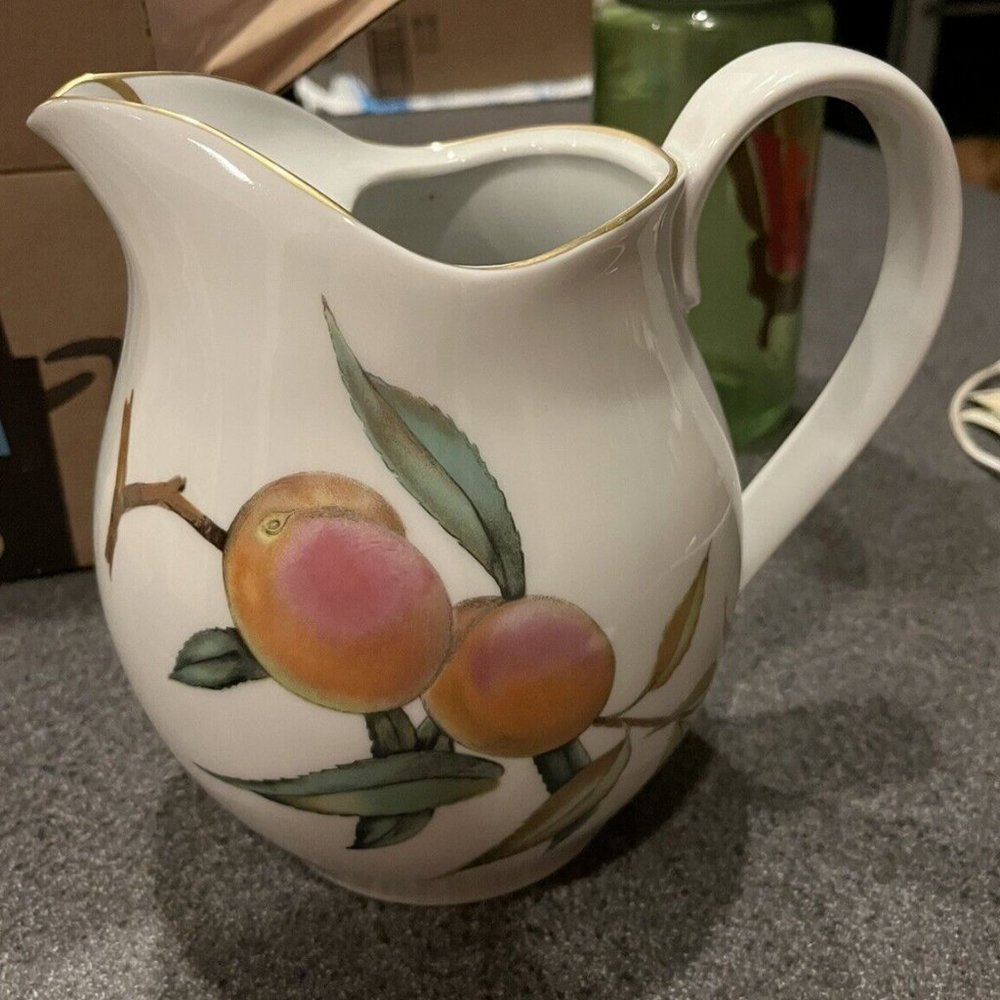 Royal Worcester Evesham Gold Porcelain Pitcher w/ Ice Lip Made in England